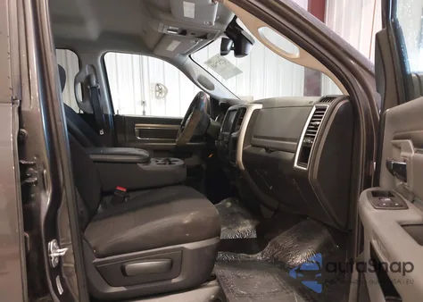 2020 Ram 1500 Classic Warlock 4X4 6'4 Box from USA, damaged, VIN 1C6RR7GG2LS147140